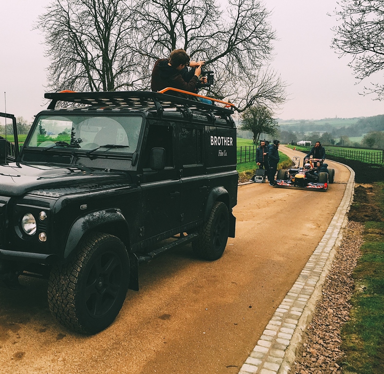 Formula 1 Car Versus Rugby Team – Now We’re Talking 