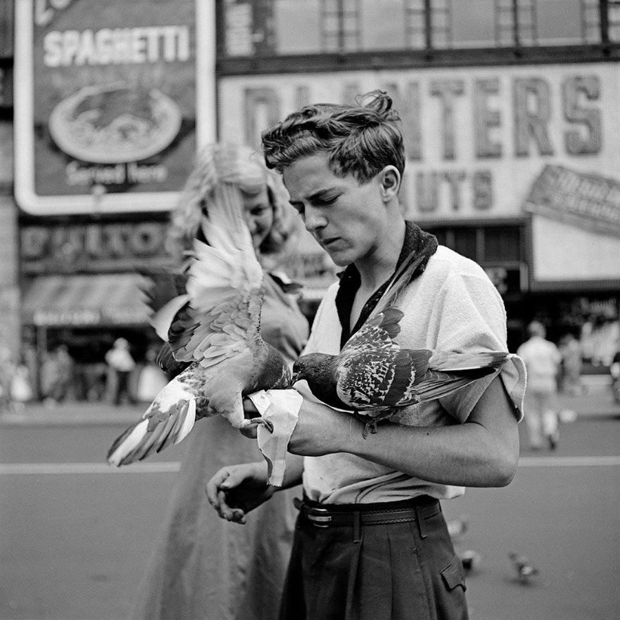  Photo taken by Vivian Maier<